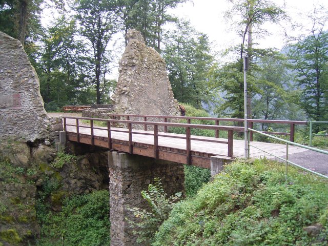 Brücke über den Burggraben